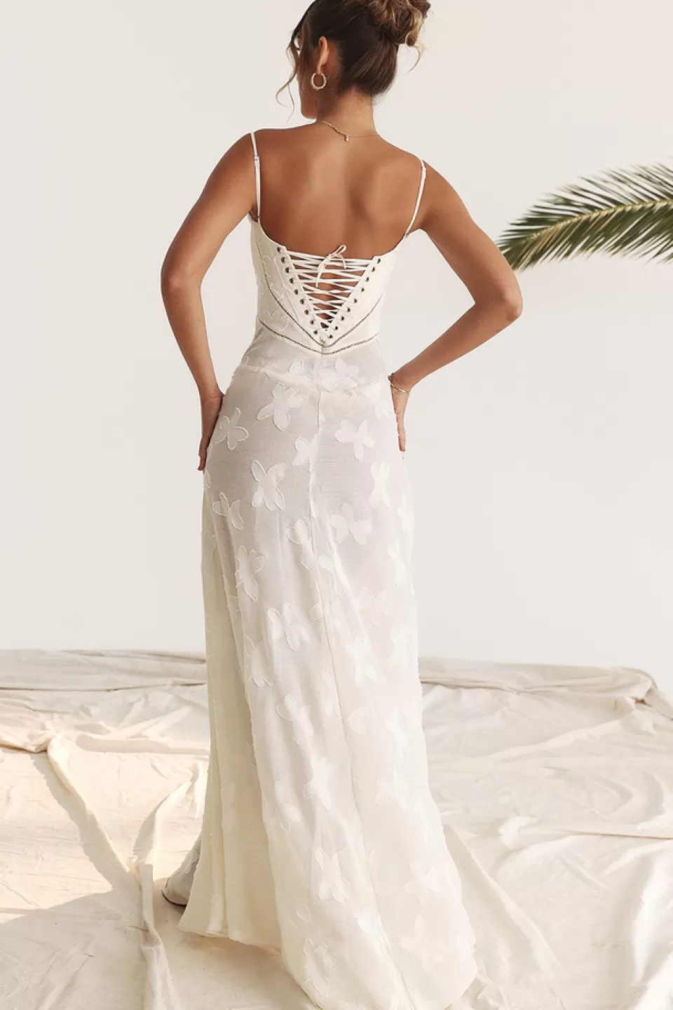 House of CB 'Seren' Vintage Cream Floral Lace Back Maxi Dress Cheap